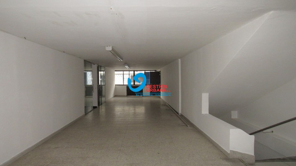 2967F15.jpg
