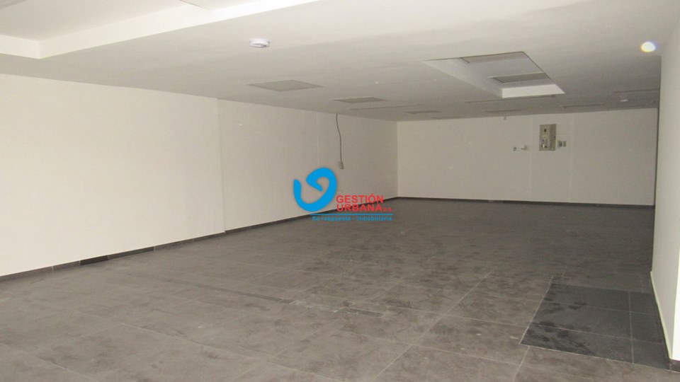 4094F2.jpg