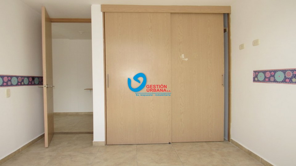 3850F11.jpg