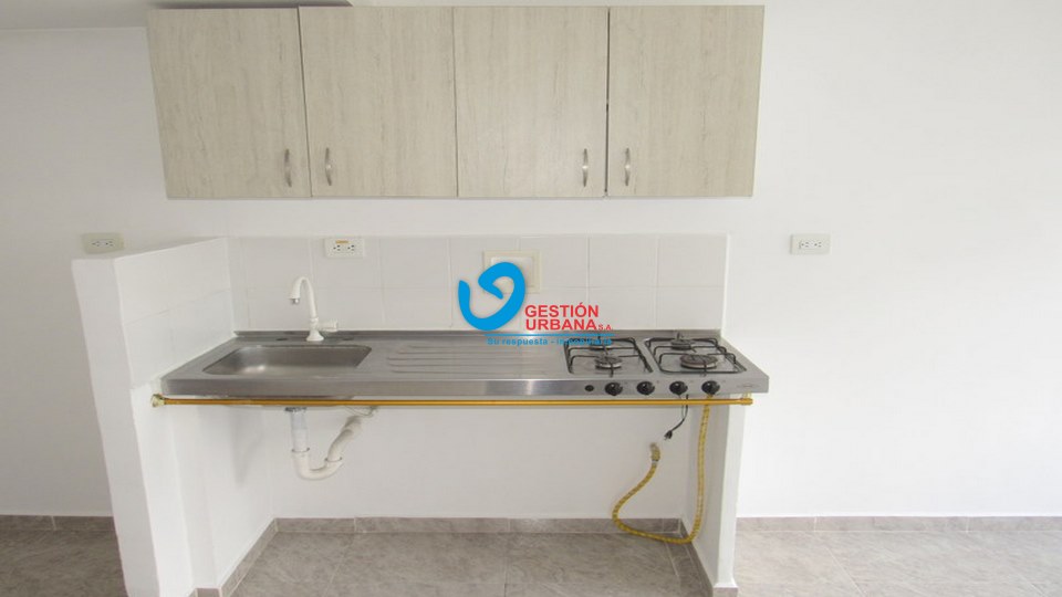 3680F10.jpg
