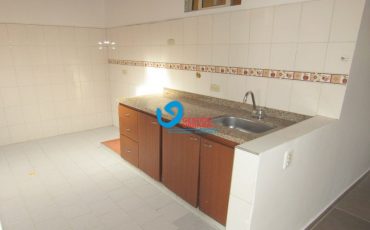 SAN MIGUEL-APARTAMENTO-Código 1979