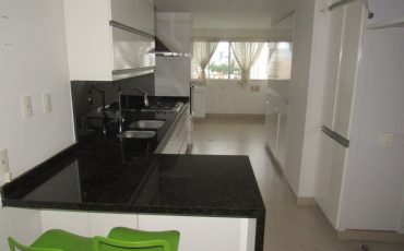 SOTOMAYOR-APARTAMENTO-Código 3921