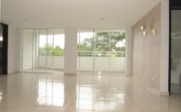 RIO FRIO-APARTAMENTO-Código 4180