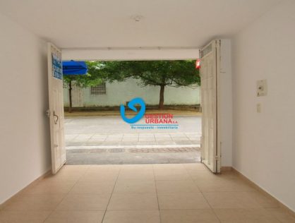 LA UNIVERSIDAD-LOCAL-Código 1200