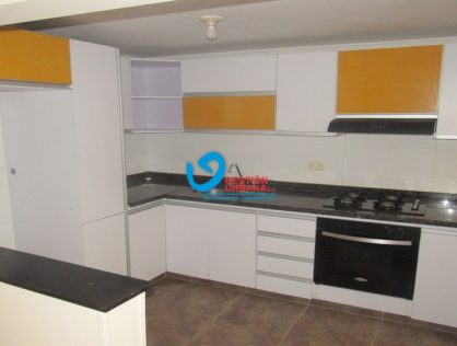 VERSALLES-CASA-Código 3052