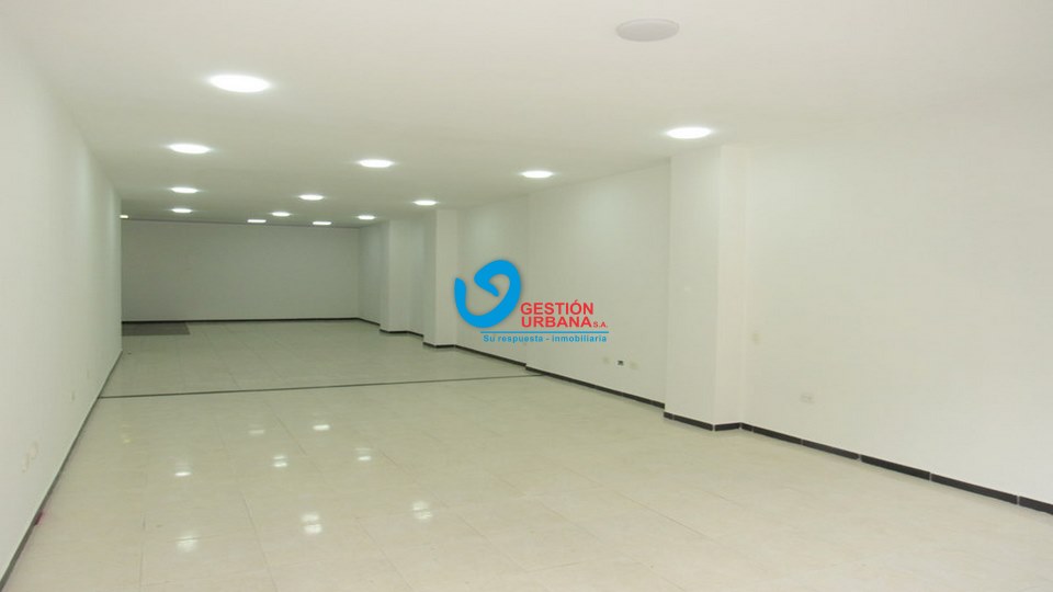 4230F4.jpg