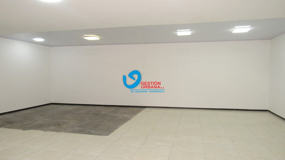 4230F5.jpg
