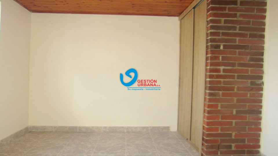 1213F7.jpg