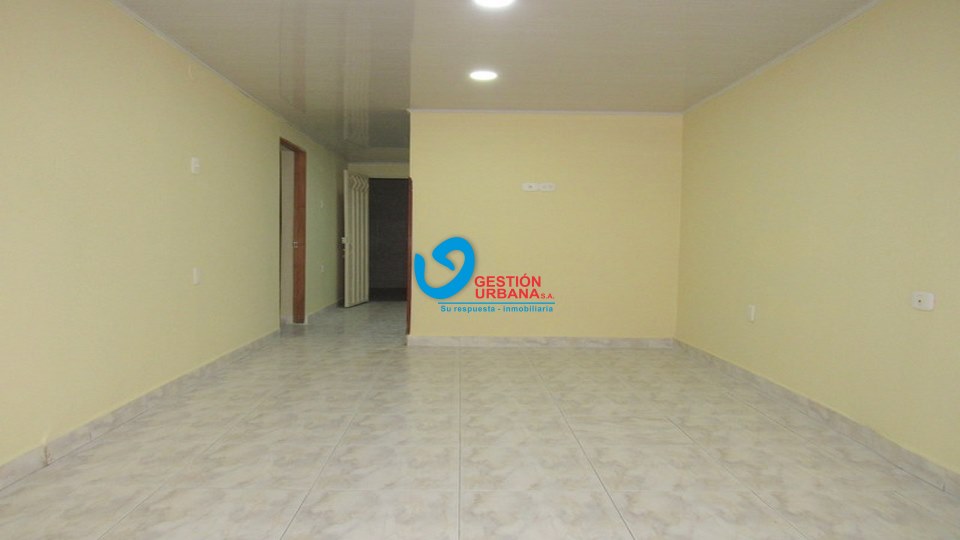 2892F3.jpg