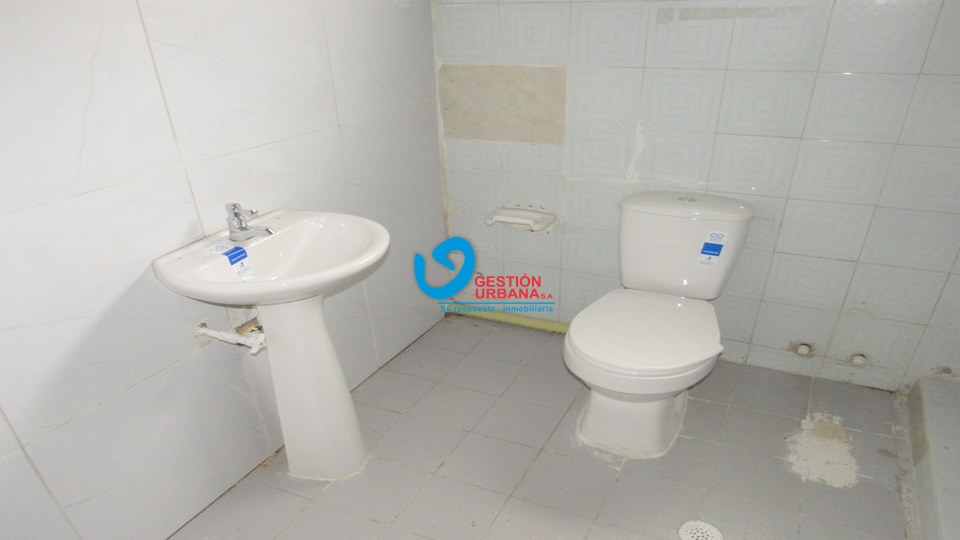 1711F8.jpg