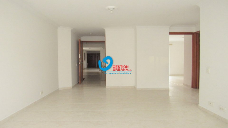 4017F12.jpg