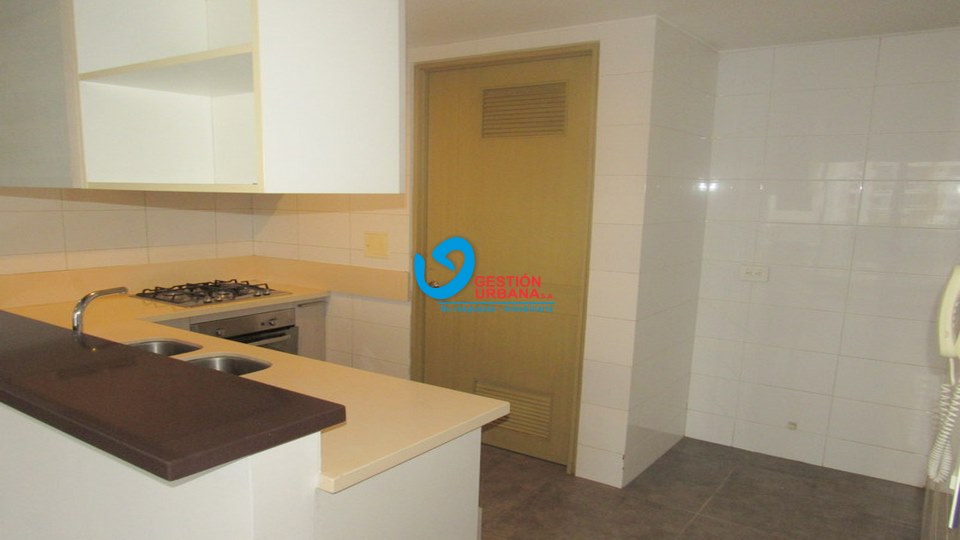 CAÑAVERAL-APARTAMENTO-Código 4241