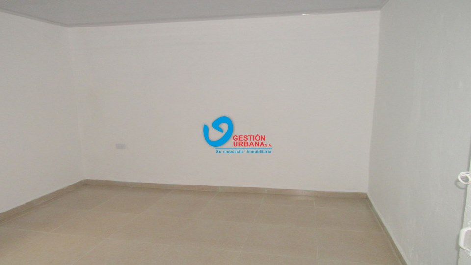 875F3.jpg