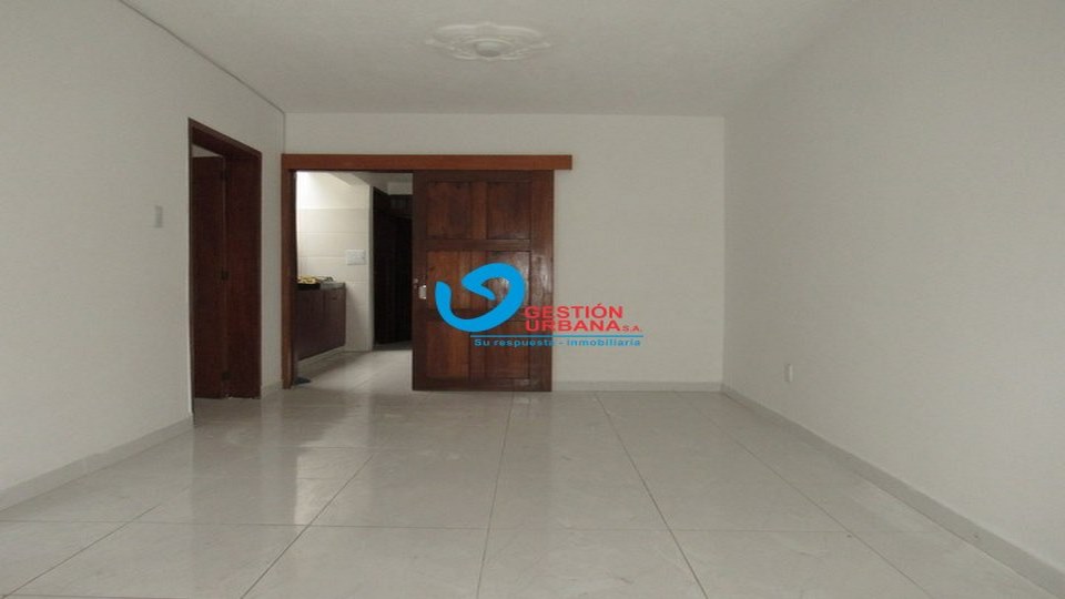 4113F22.jpg