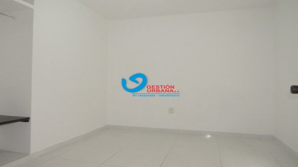 4113F25.jpg