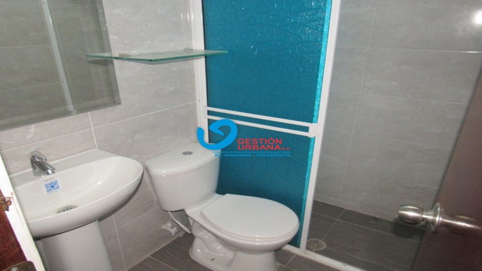 4113F27.jpg