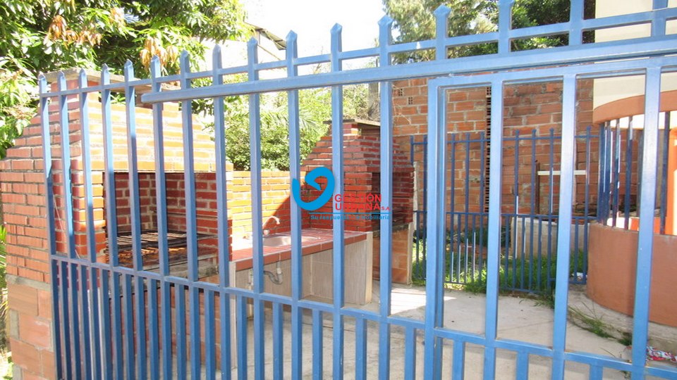 760F10.jpg
