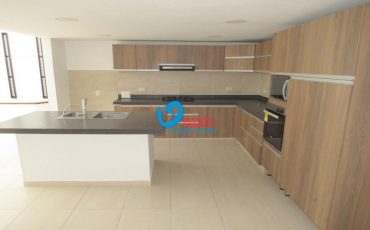 CASCO ANTIGUO-APARTAMENTO-Código 942