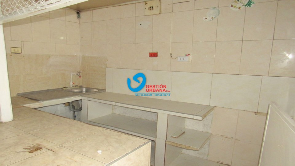 CENTRO-LOCAL-Código 1052