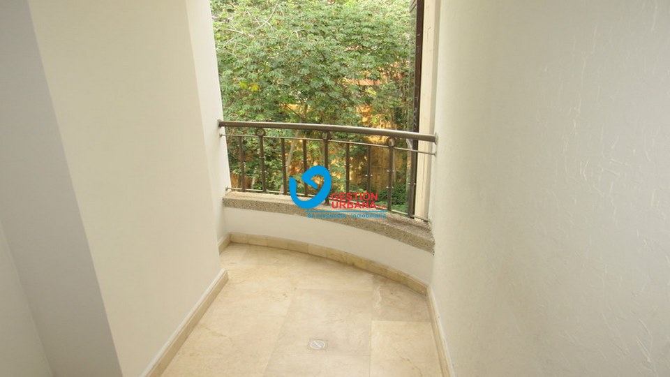 1115F14.jpg