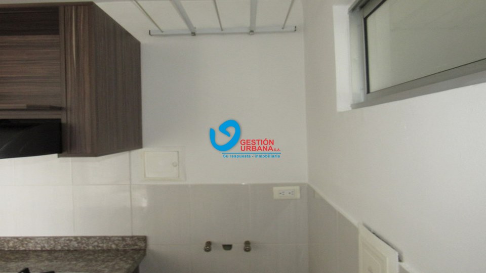 2620F7.jpg