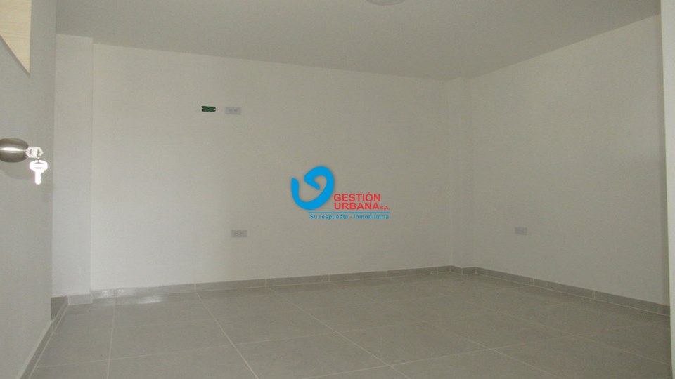 4268F8.jpg