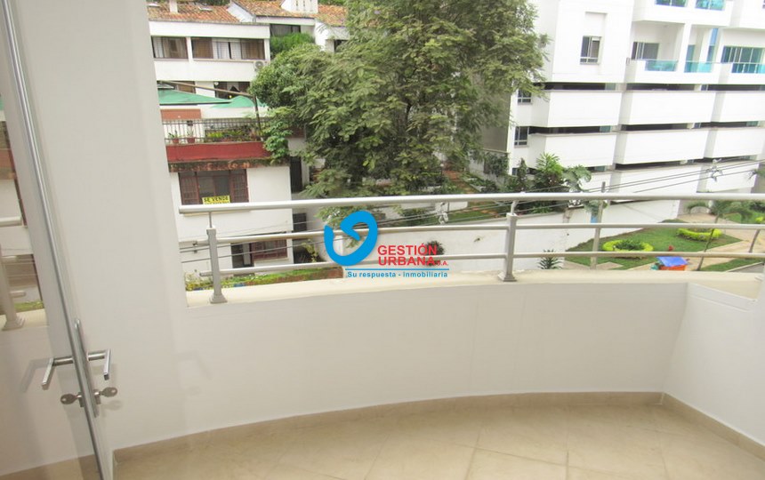 831F21.jpg